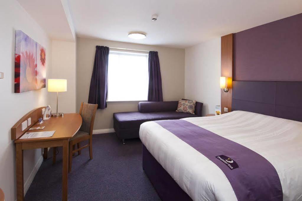 Premier Inn Γκρίνοκ Εξωτερικό φωτογραφία