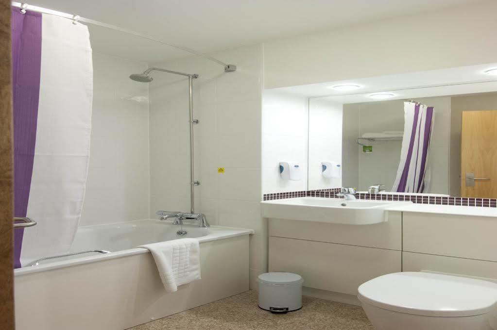 Premier Inn Γκρίνοκ Εξωτερικό φωτογραφία